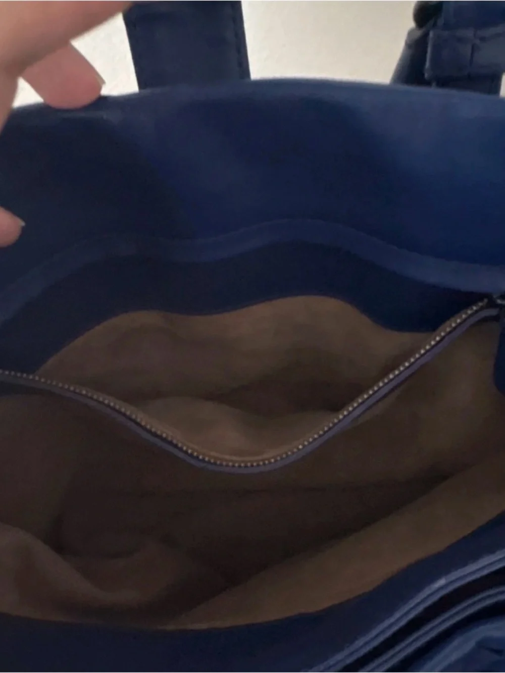 Bottega Veneta Intrecciato Leather Satchel in Navy Blue - Picture 10 of 13